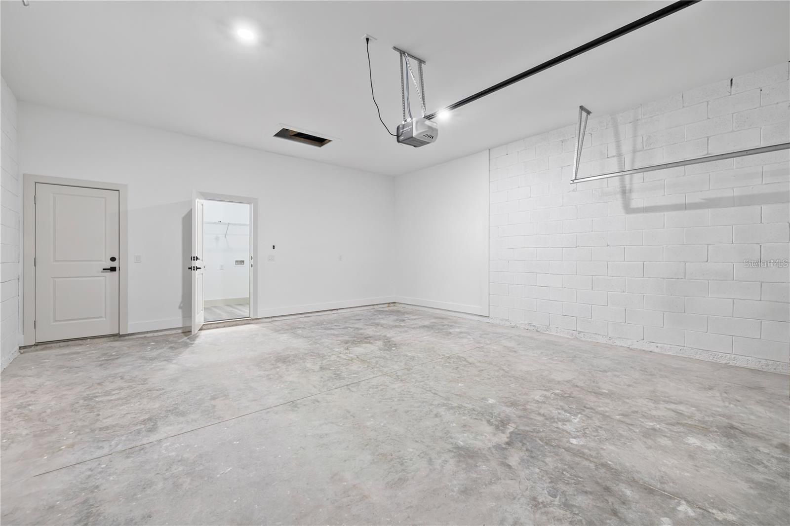 15467 Hillsborough Boulevard. Port Charlotte, FL 33954