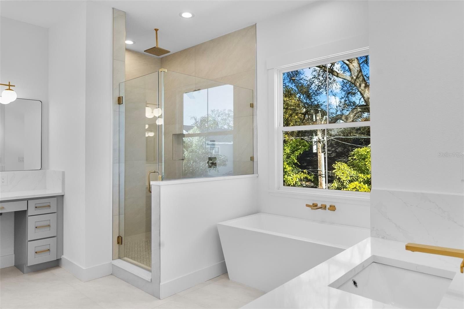 3904 Greenwood Drive. Tampa, FL 33611