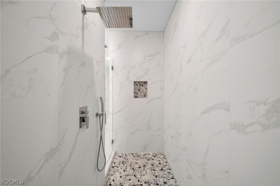 1430 Se 23Rd Street. Cape Coral, FL 33990