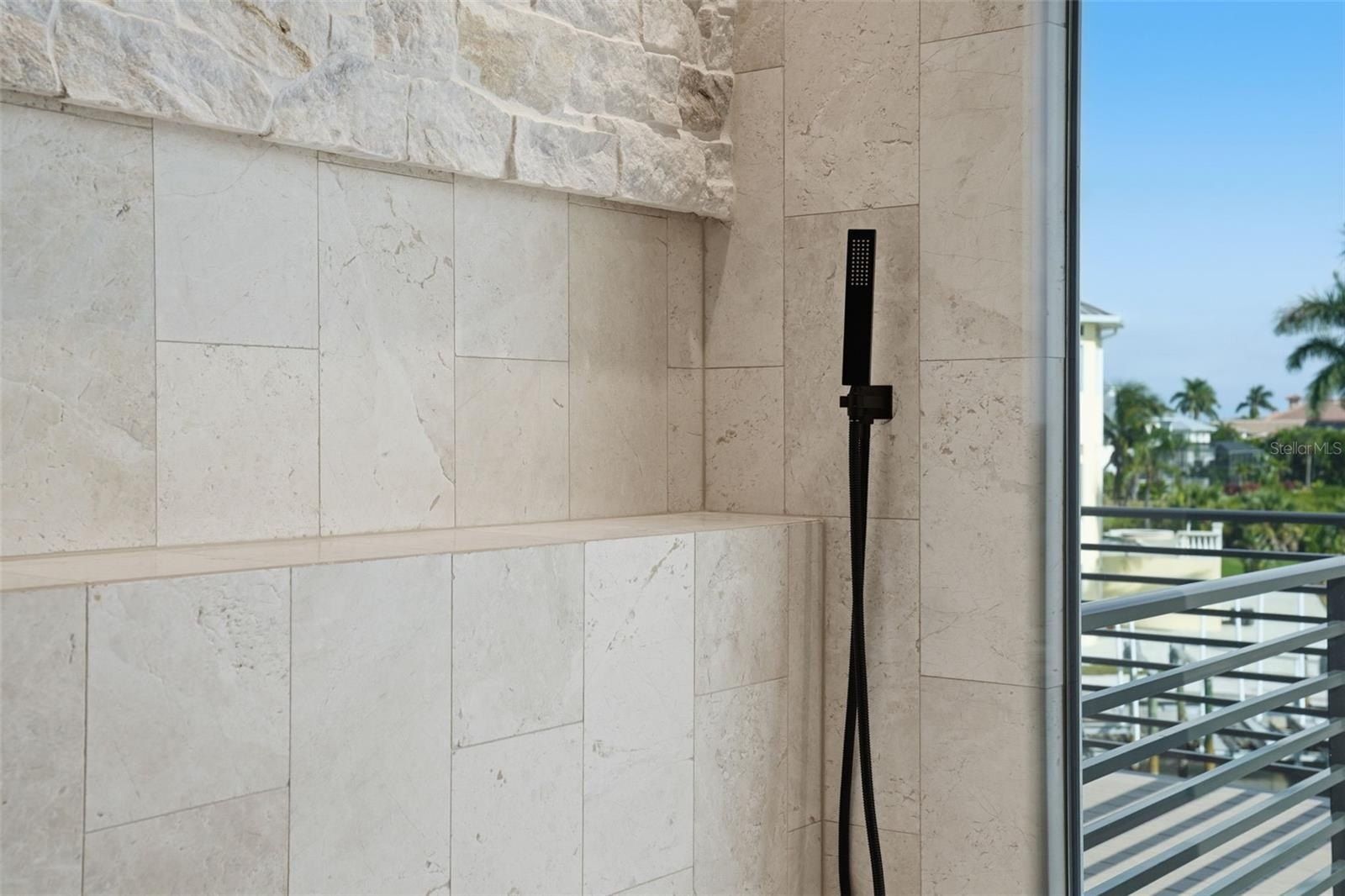 2795 N Beach Road. Englewood, FL 34223