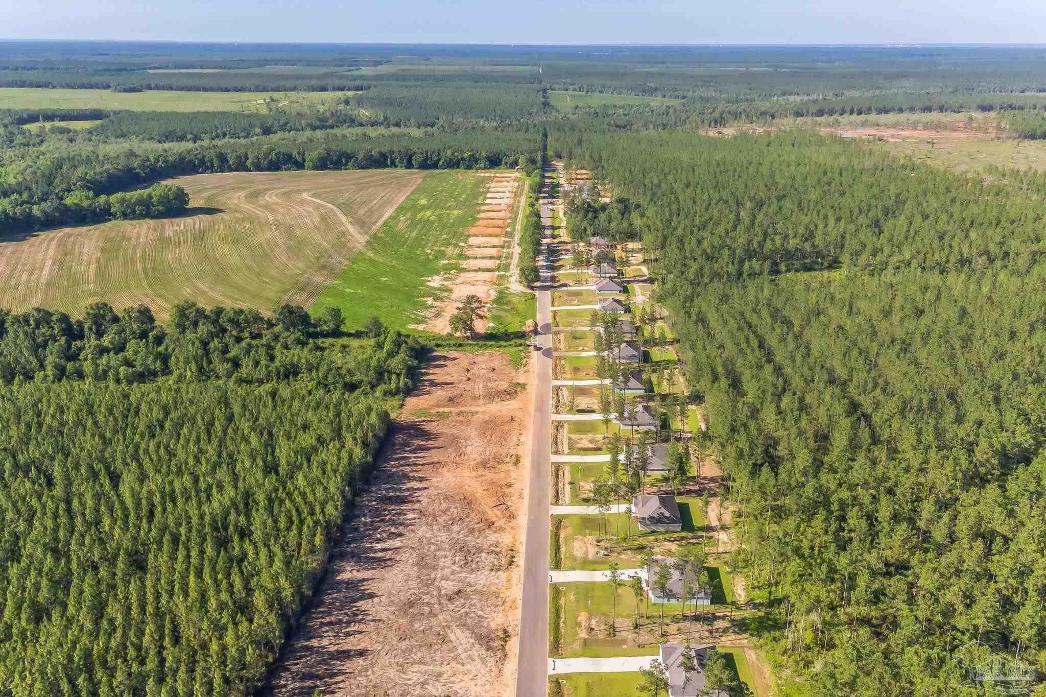 9148 Three Hollow Rd. Jay, FL 32565