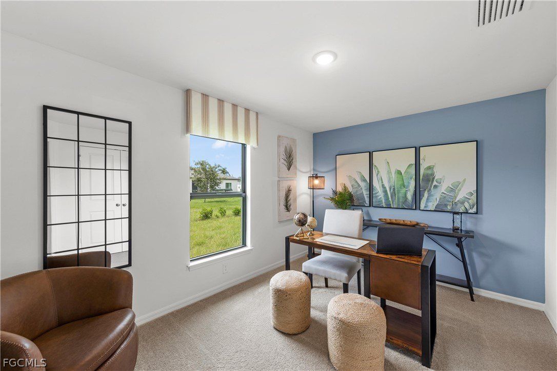 1009 Ne 4Th Place. Cape Coral, FL 33909