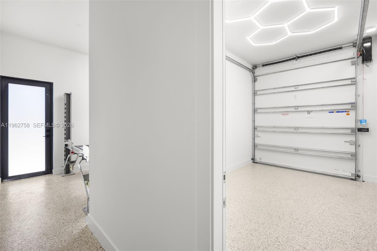 290 Nw 48Th St. Miami, FL 33127