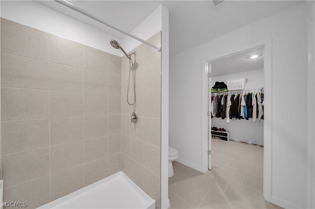 17567 Paradiso Way. North Fort Myers, FL 33917