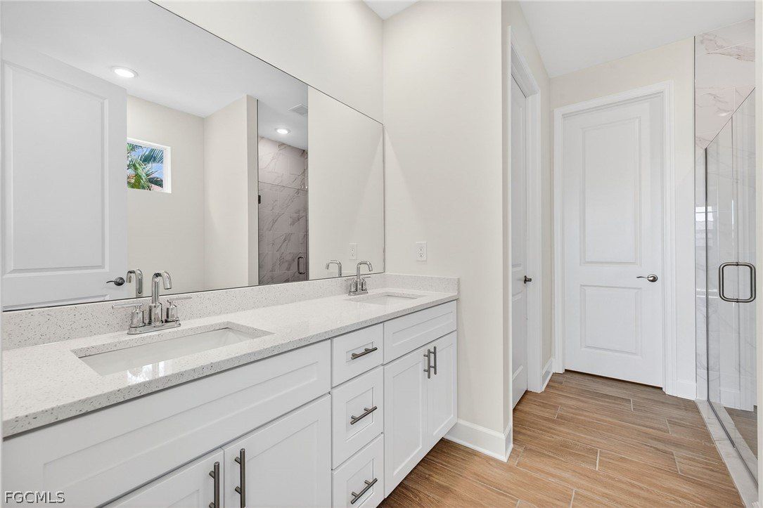 1140 Se 33Rd Street. Cape Coral, FL 33904