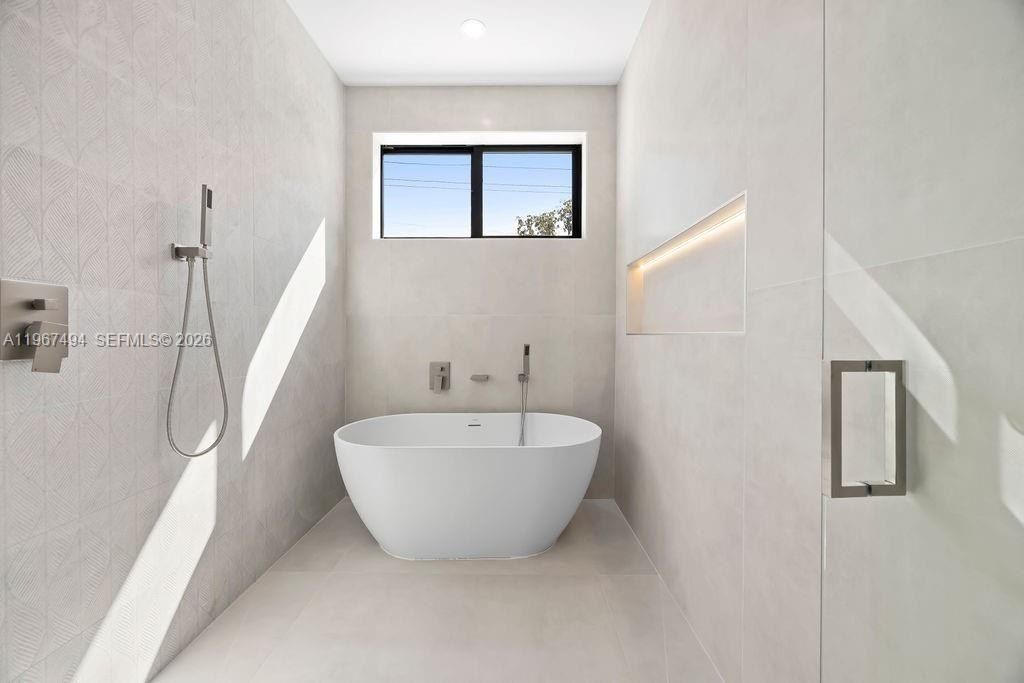 608 Sw 16Th Ct. Fort Lauderdale, FL 33315