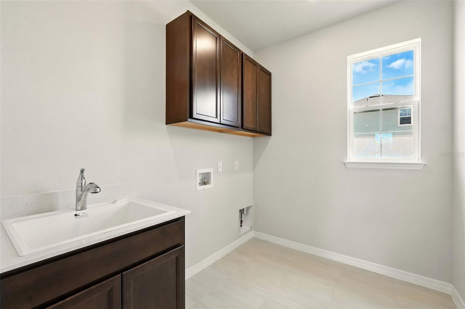 276 Summer Pine Street. Winter Garden, FL 34787