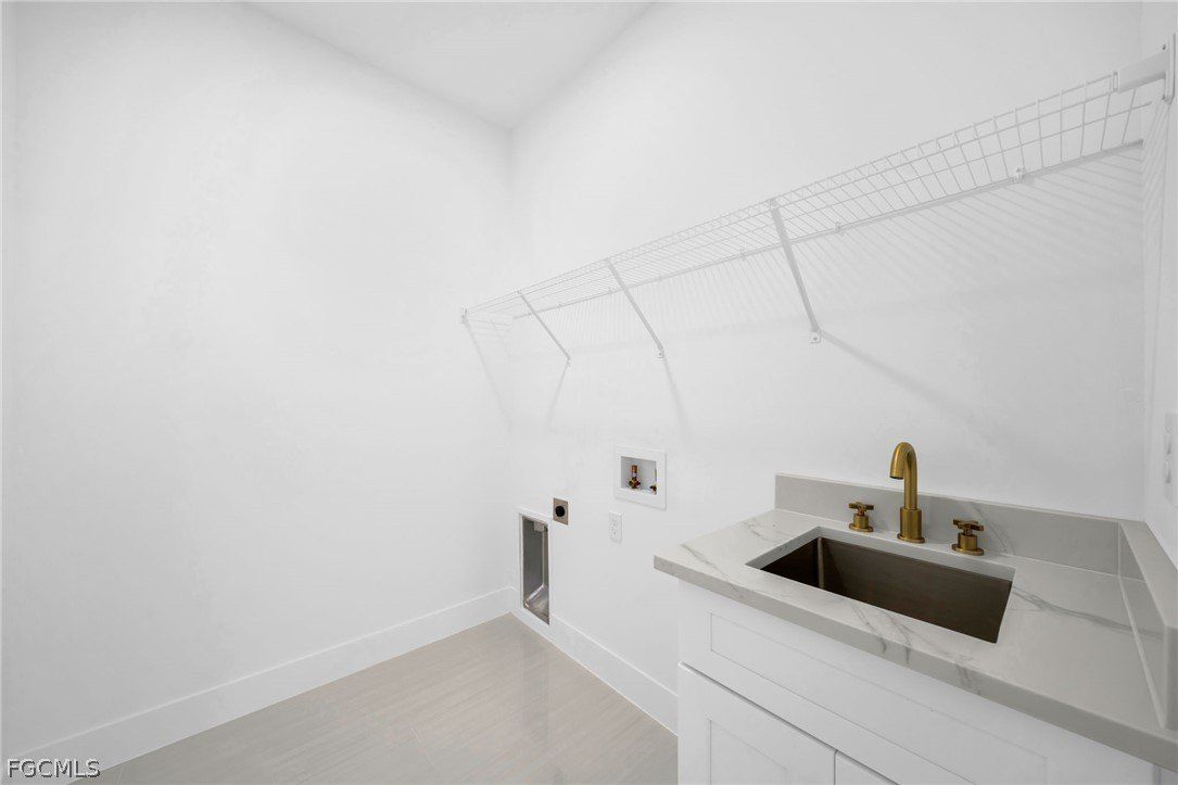 538 Raintree Street E. Lehigh Acres, FL 33974