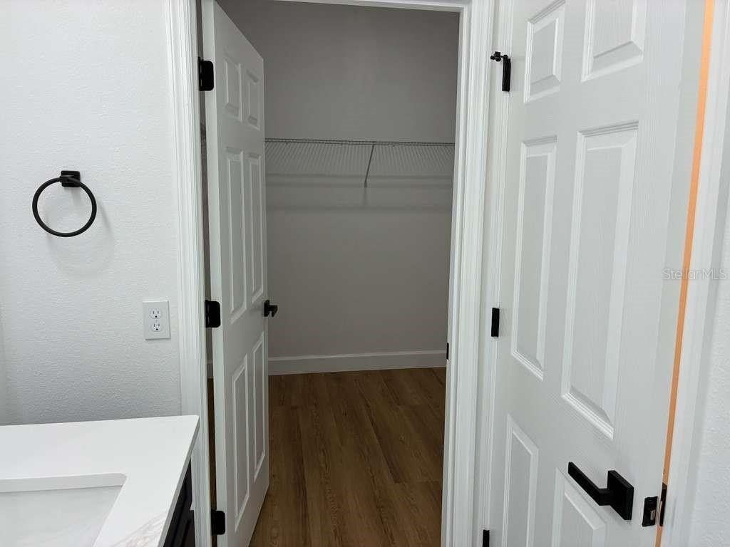 30 Fisher Trace Run. Ocklawaha, FL 32179