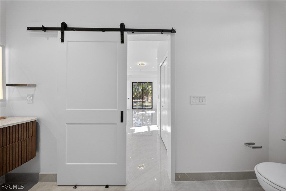 5027 Gunn Circle. Labelle, FL 33935