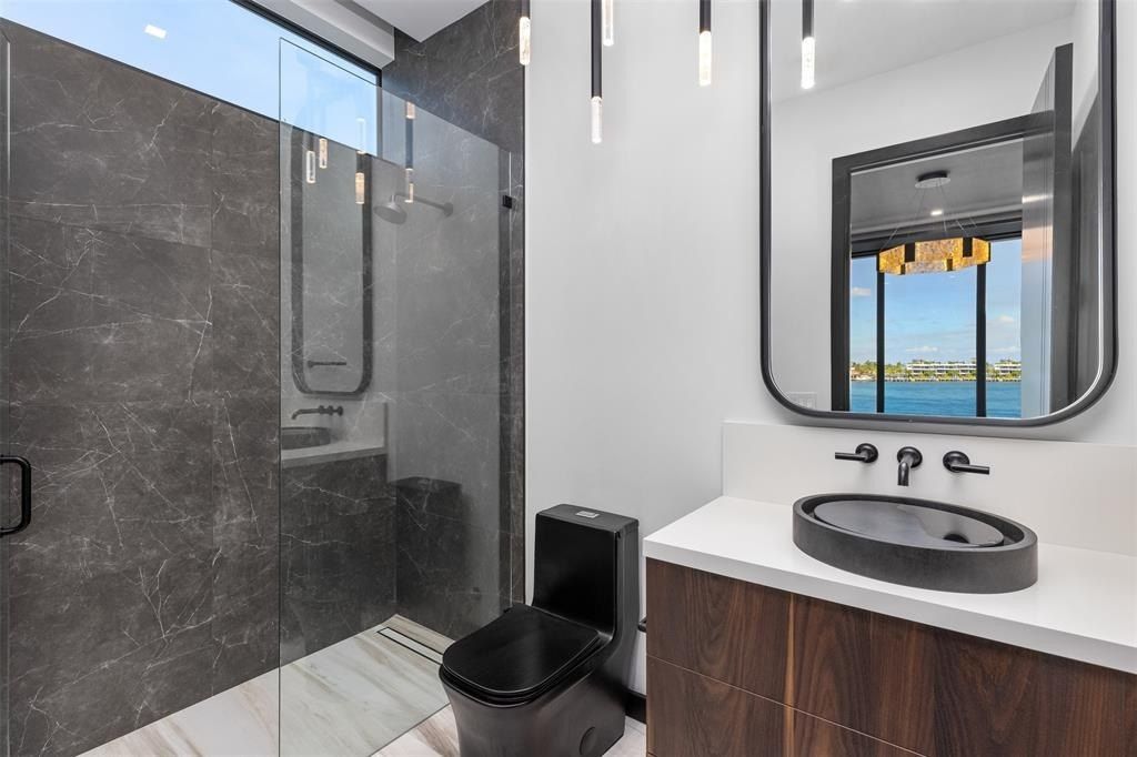 1371 W Terra Mar Dr. Lauderdale by the Sea, FL 33062