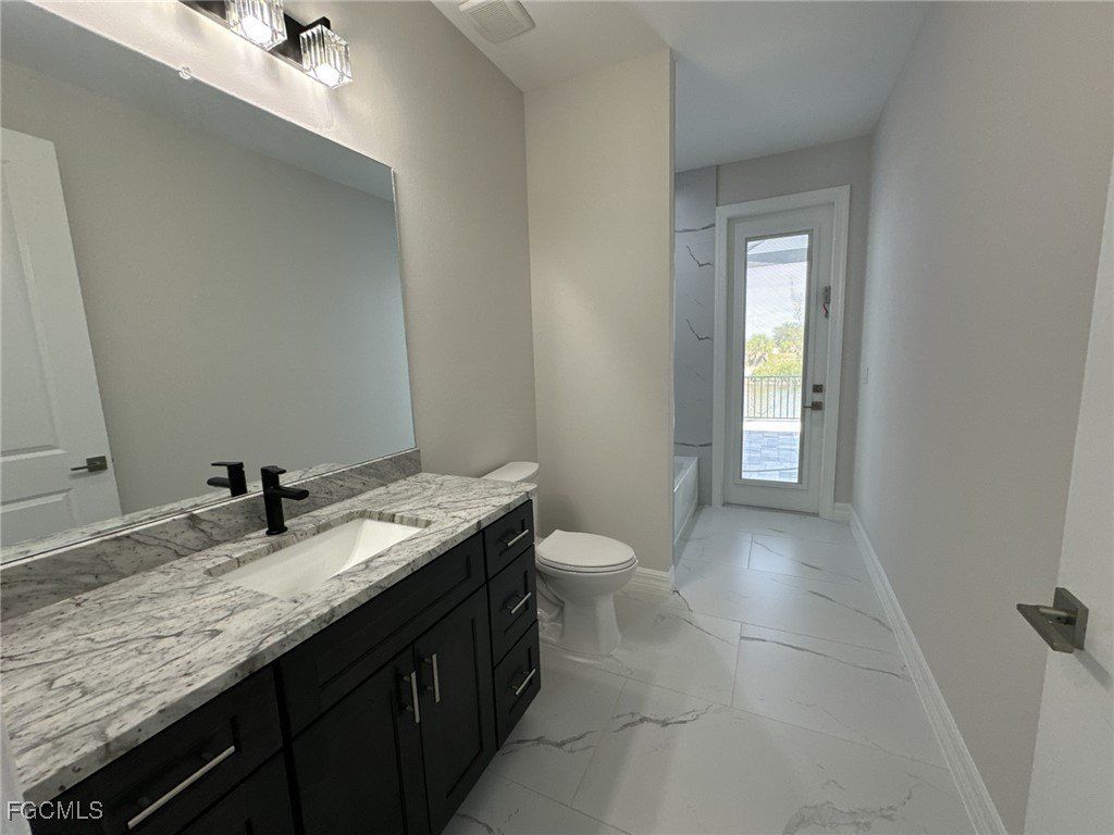 4125 Nw 29Th Terrace. Cape Coral, FL 33993