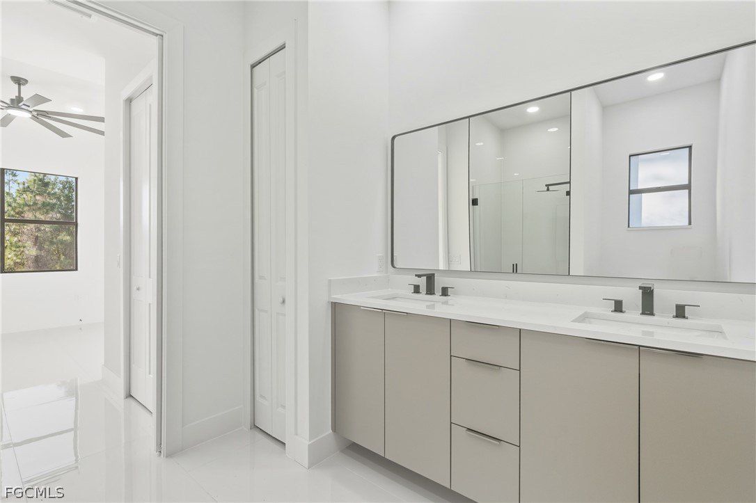 566 Eisenhower Boulevard. Lehigh Acres, FL 33974