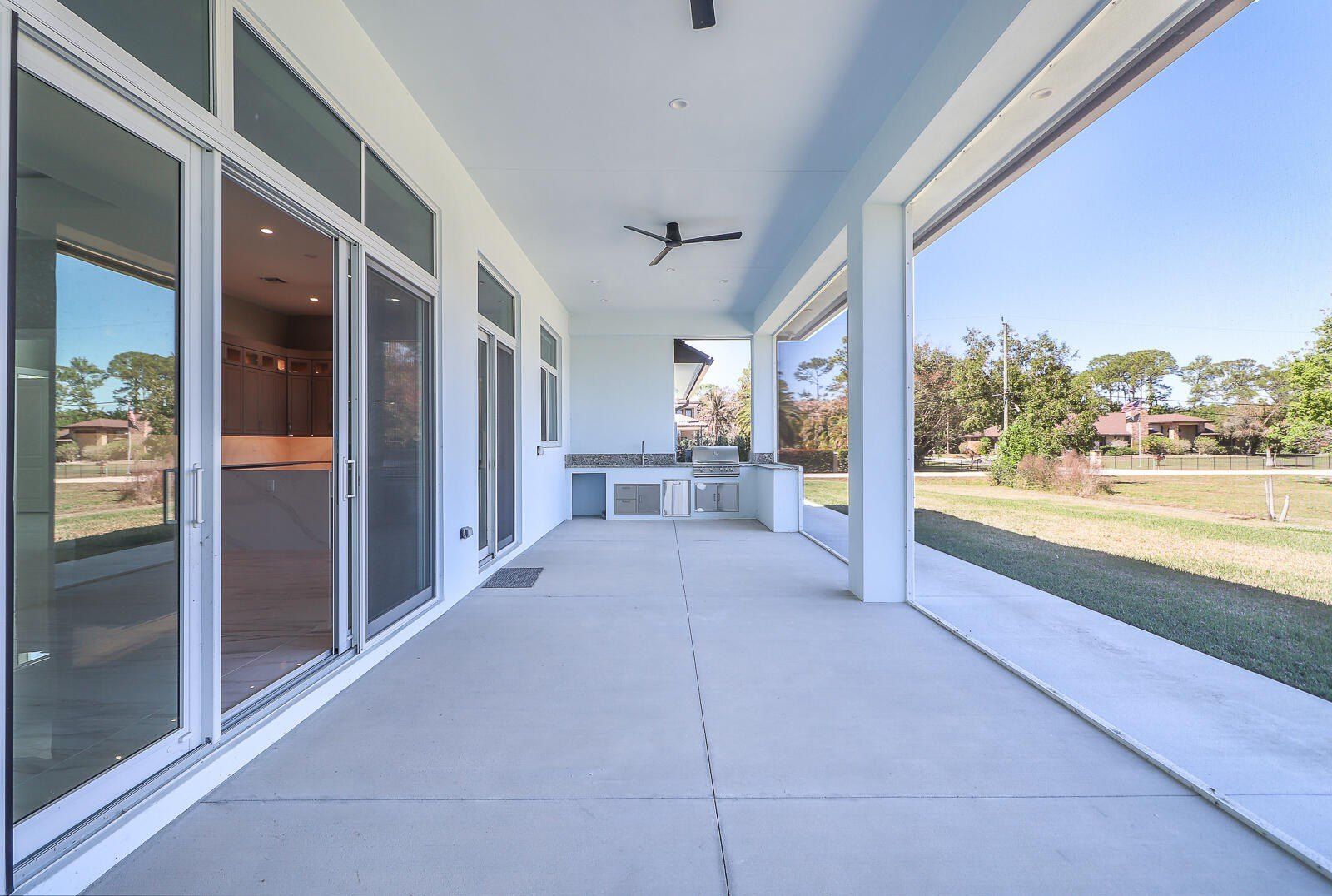 7595 155Th Place N. Palm Beach Gardens, FL 33418