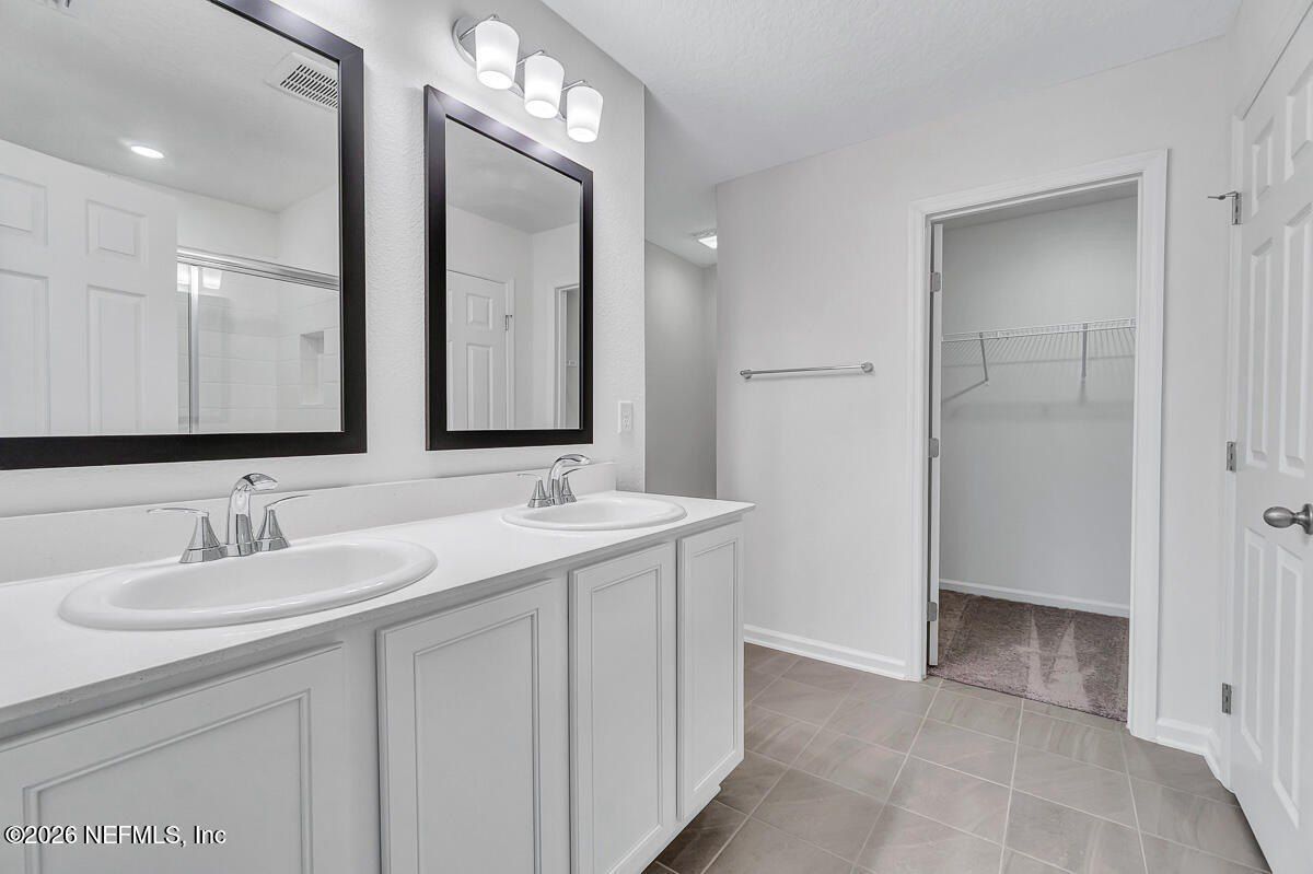 718 Panther Lake Parkway. Jacksonville, FL 32221