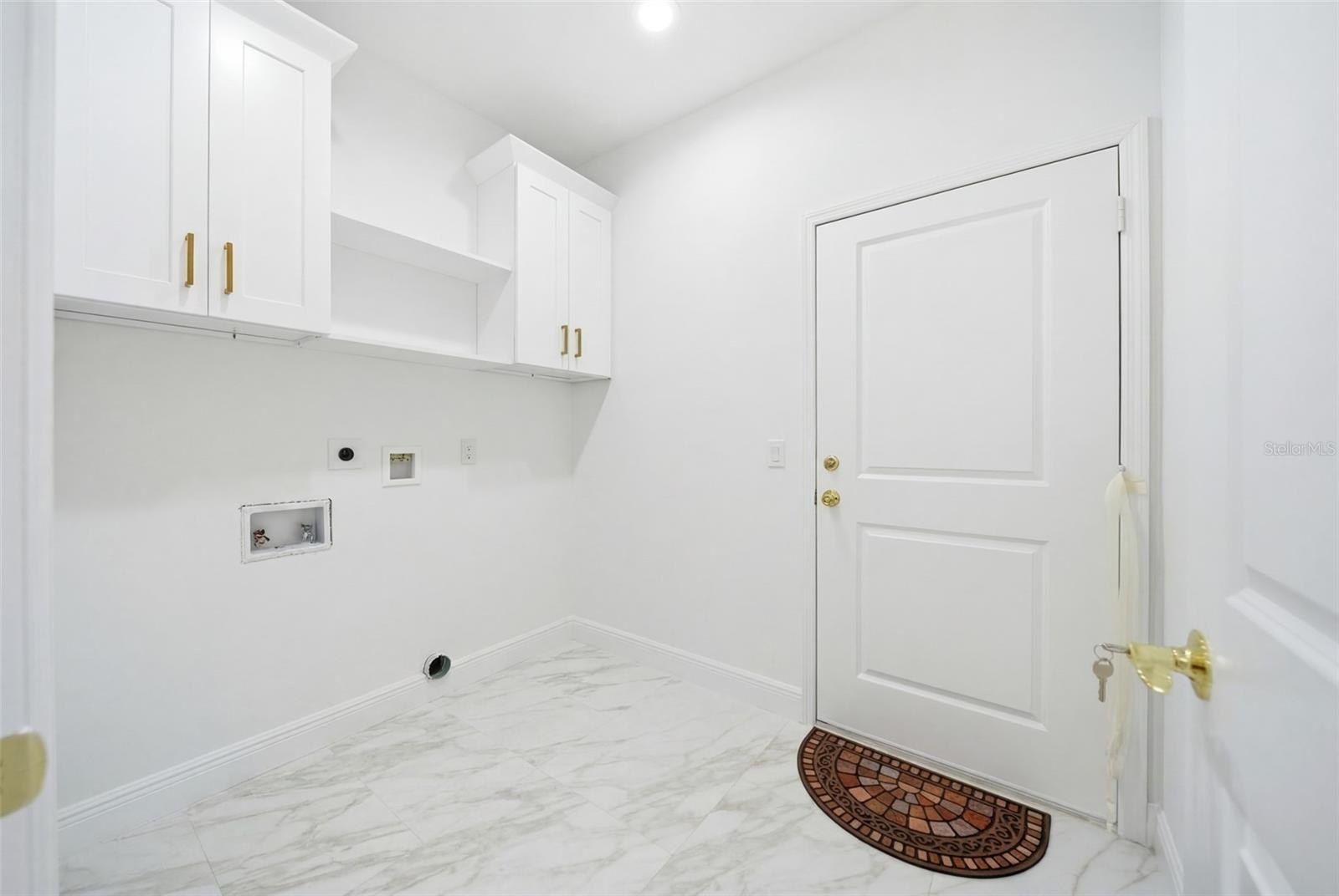 1002 Williams Street. Altamonte Springs, FL 32701