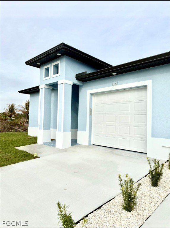 1141 1143 Hightower Avenue S. Lehigh Acres, FL 33973