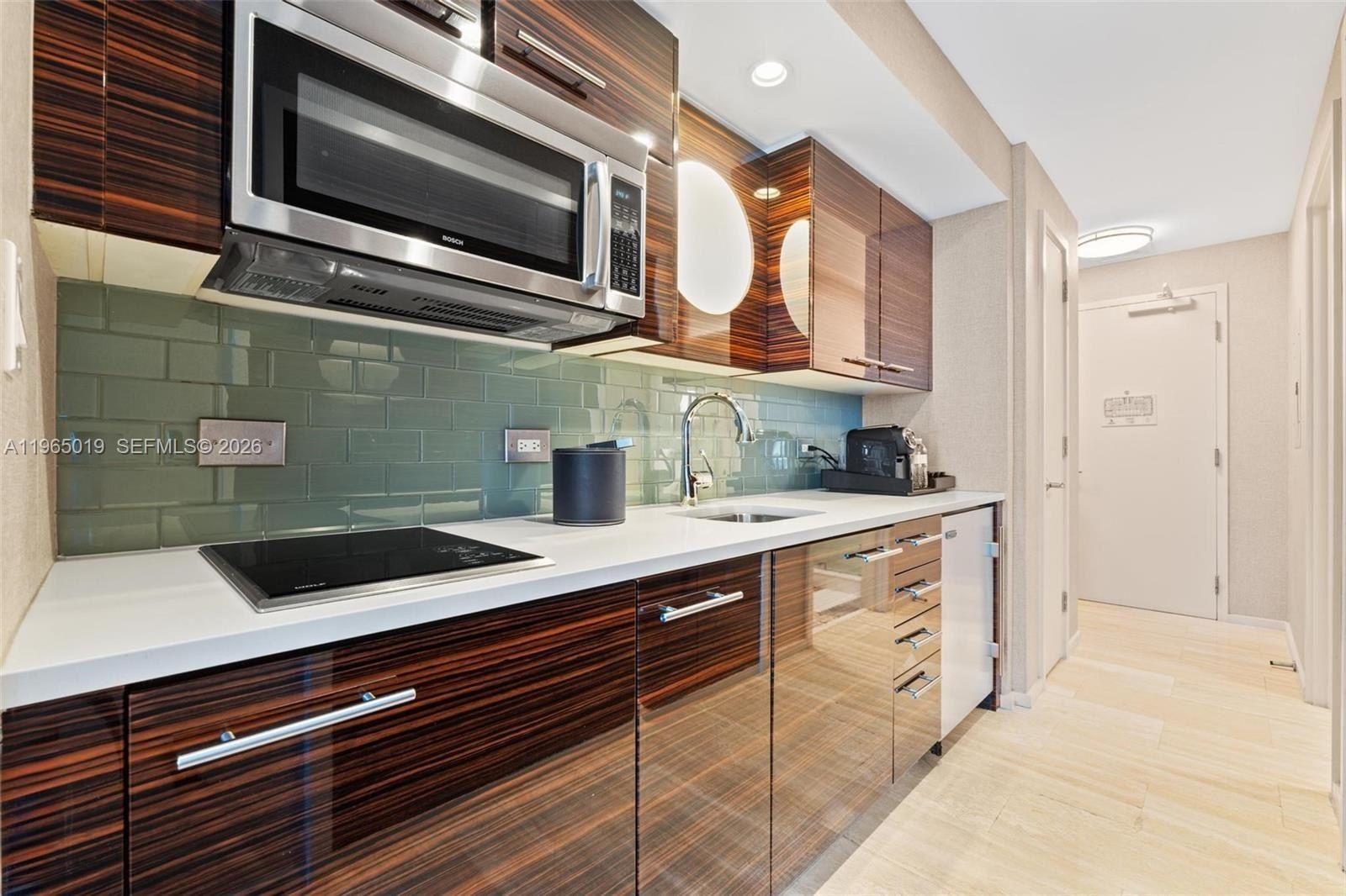 551 N Fort Lauderdale Beach Blvd. Fort Lauderdale, FL 33304