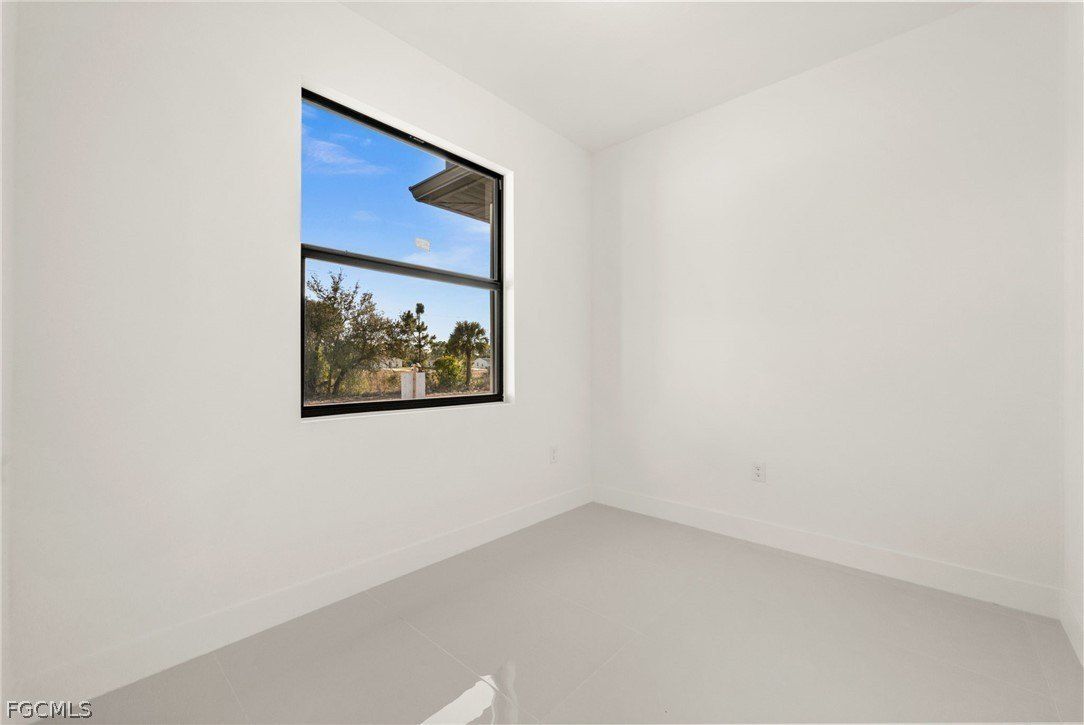 1151 Ebert Street E. Lehigh Acres, FL 33974