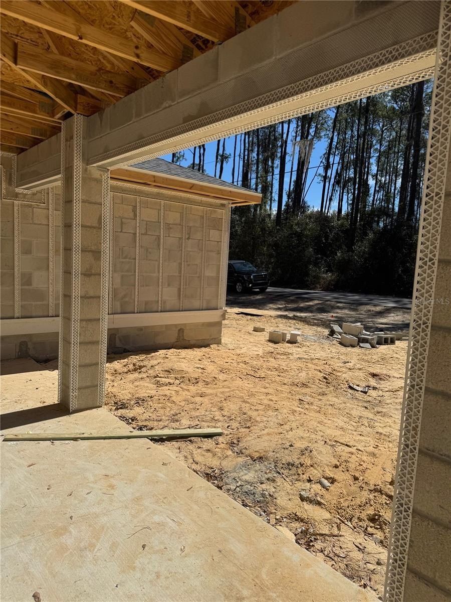 411 W Eridani Court. Citrus Springs, FL 34434