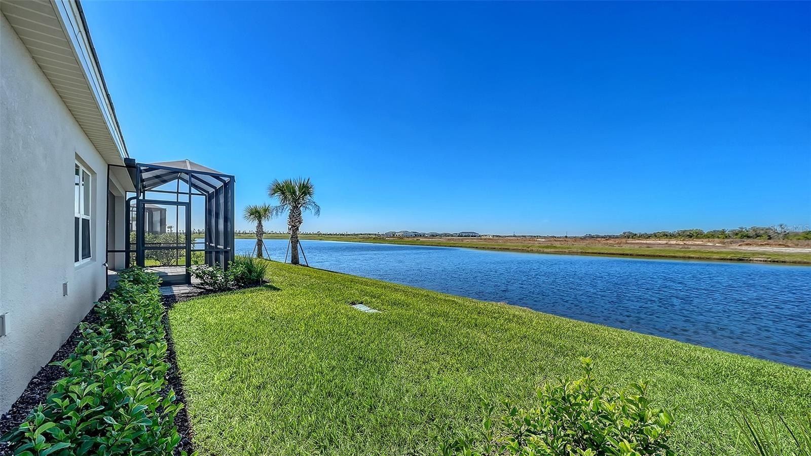 2114 Sylvester Palm Lane. Bradenton, FL 34212