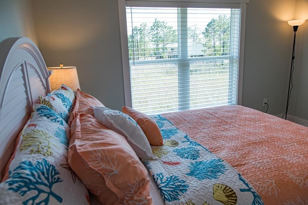 312 Bledsoe St. Eastpoint, FL 32328