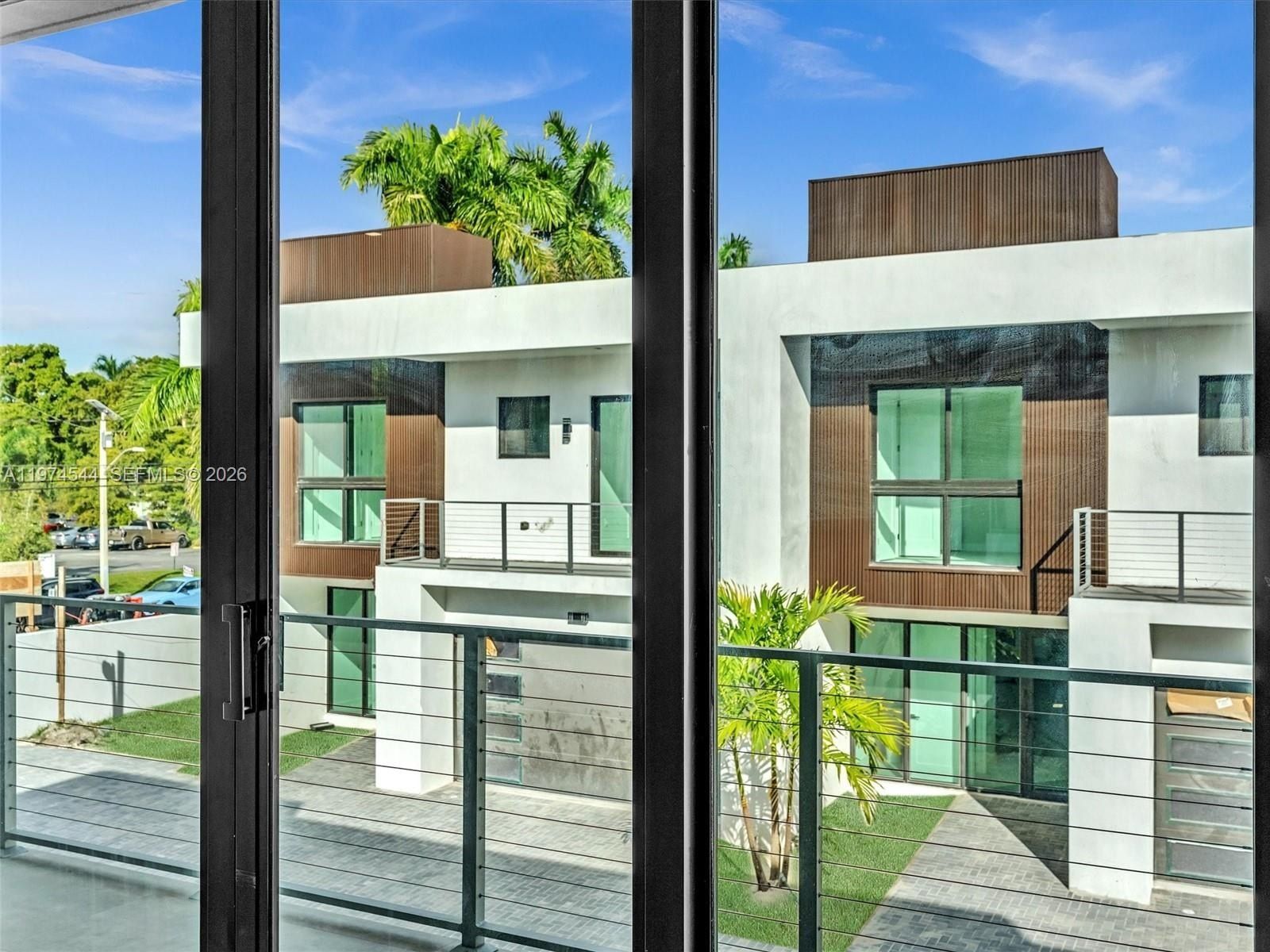 4648 Sw 32Nd Ave. Dania Beach, FL 33312