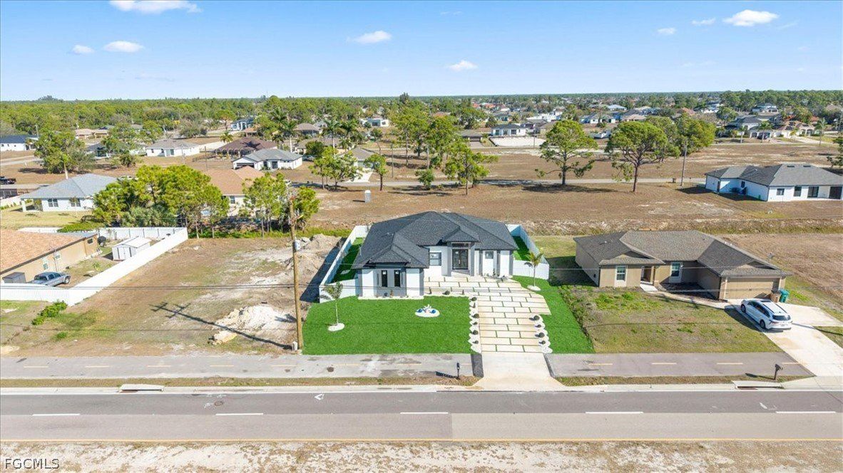 2711 Van Buren Parkway. Cape Coral, FL 33993