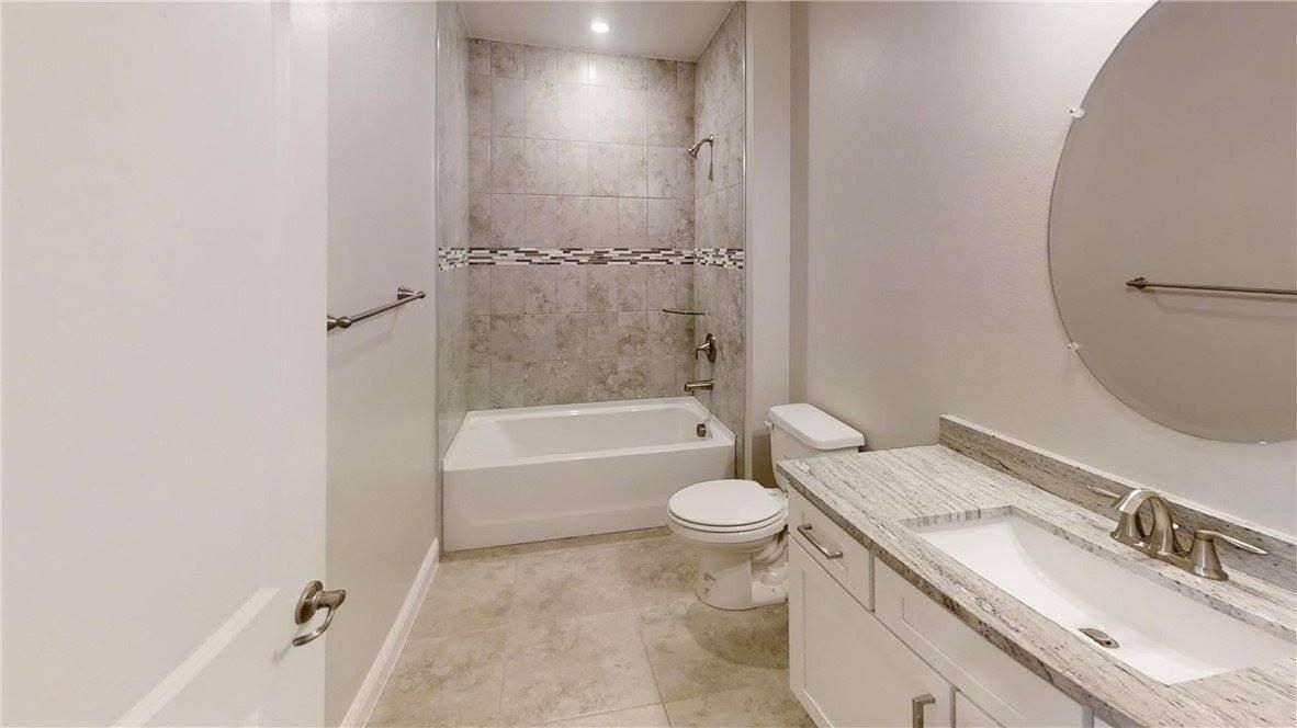 418 Easy Street. Sebastian, FL 32958