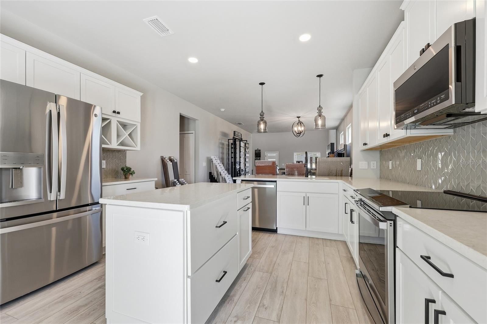 9533 Sw 66Th Lane. Gainesville, FL 32608