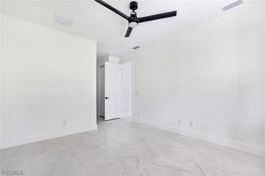 16290 Banyan Avenue. Port Charlotte, FL 33954