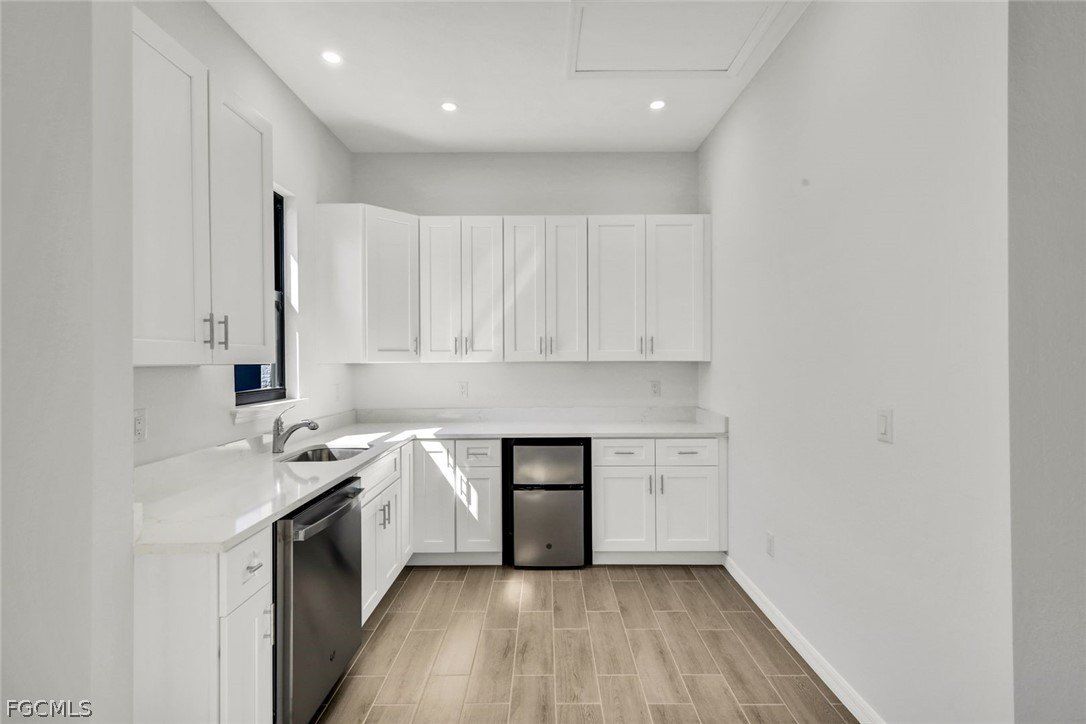 5011 Pelican Boulevard. Cape Coral, FL 33914