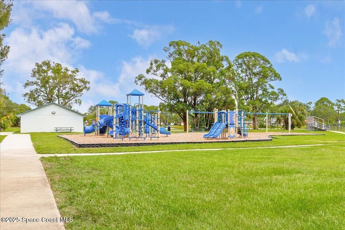 958 Chace Lane Ne. Palm Bay, FL 32905