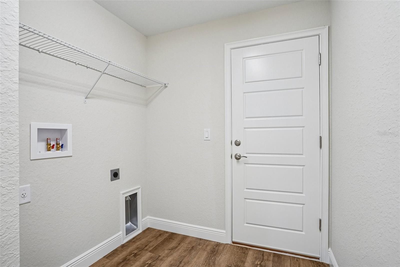 1161 W Virginis Drive. Citrus Springs, FL 34434