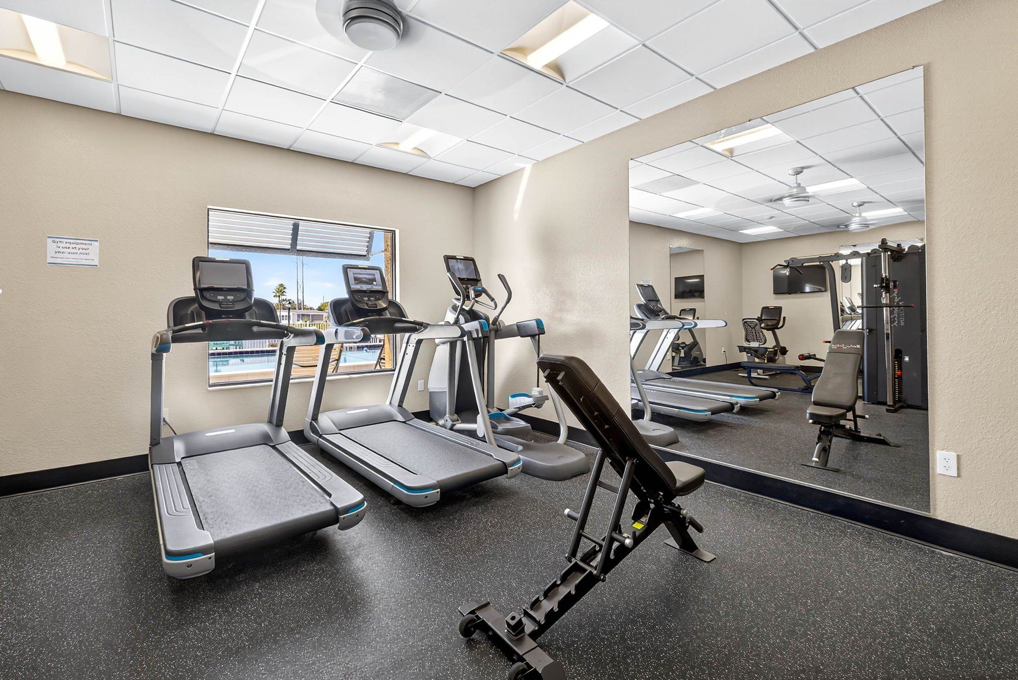 1998 Douglas Lane. Tarpon Springs, FL 34689