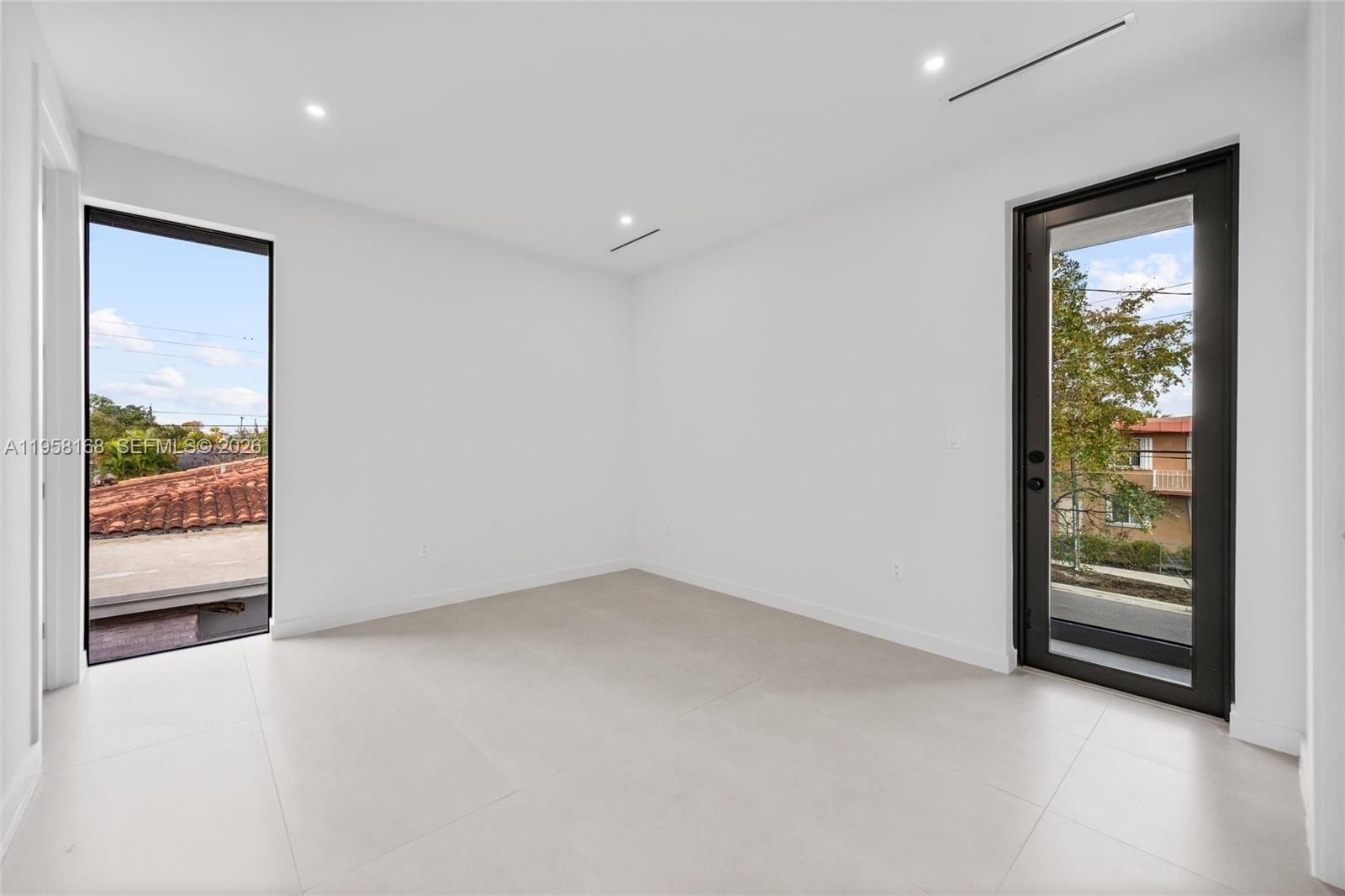 2982 Sw 2Nd St. Miami, FL 33135