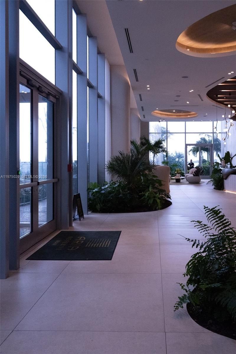 711 Ne 23Rd Ter. Miami, FL 33137