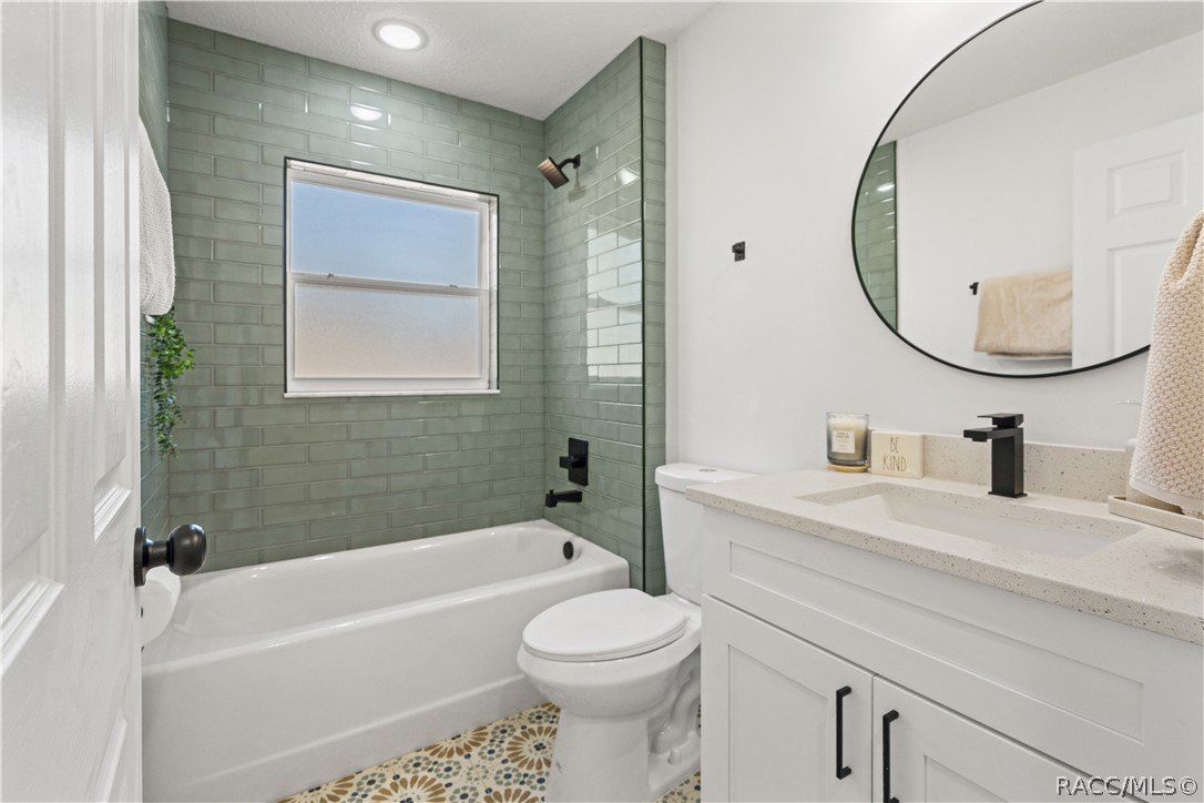 9072 N Arcadia Way. Citrus Springs, FL 34434