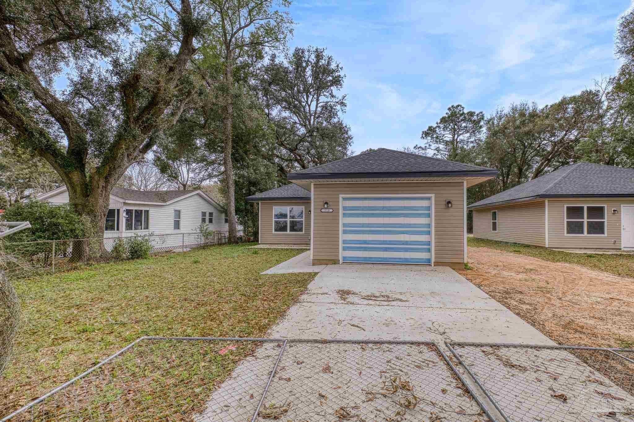 519 Bayliss Ct. Pensacola, FL 32505