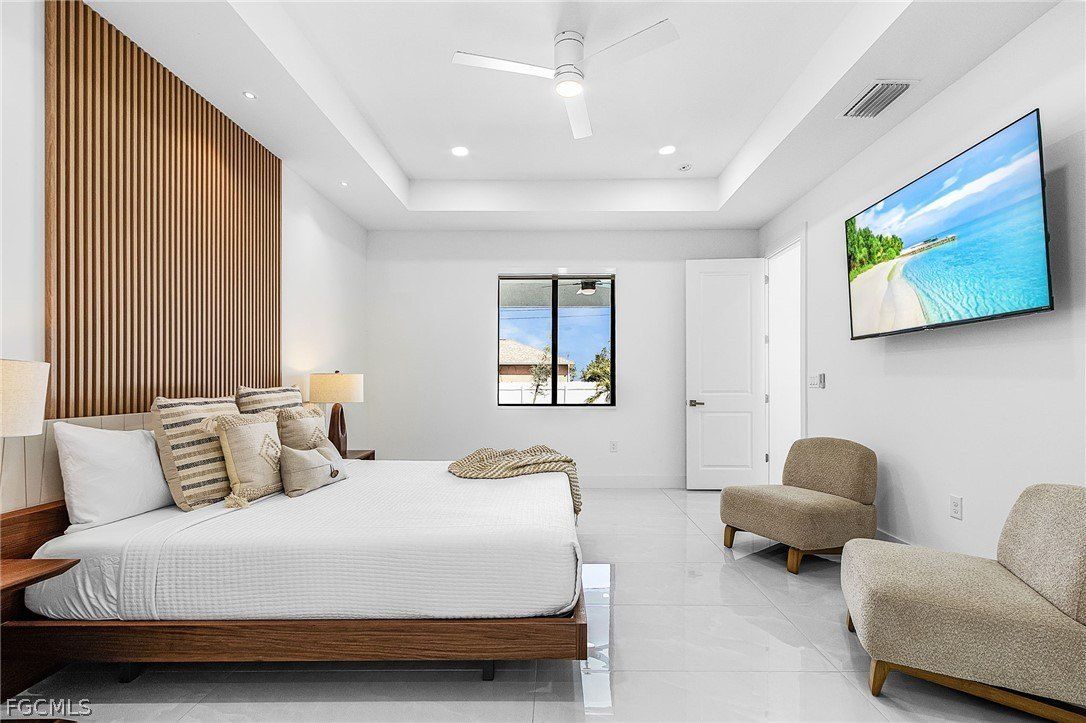 1929 Ne 14Th Street. Cape Coral, FL 33909