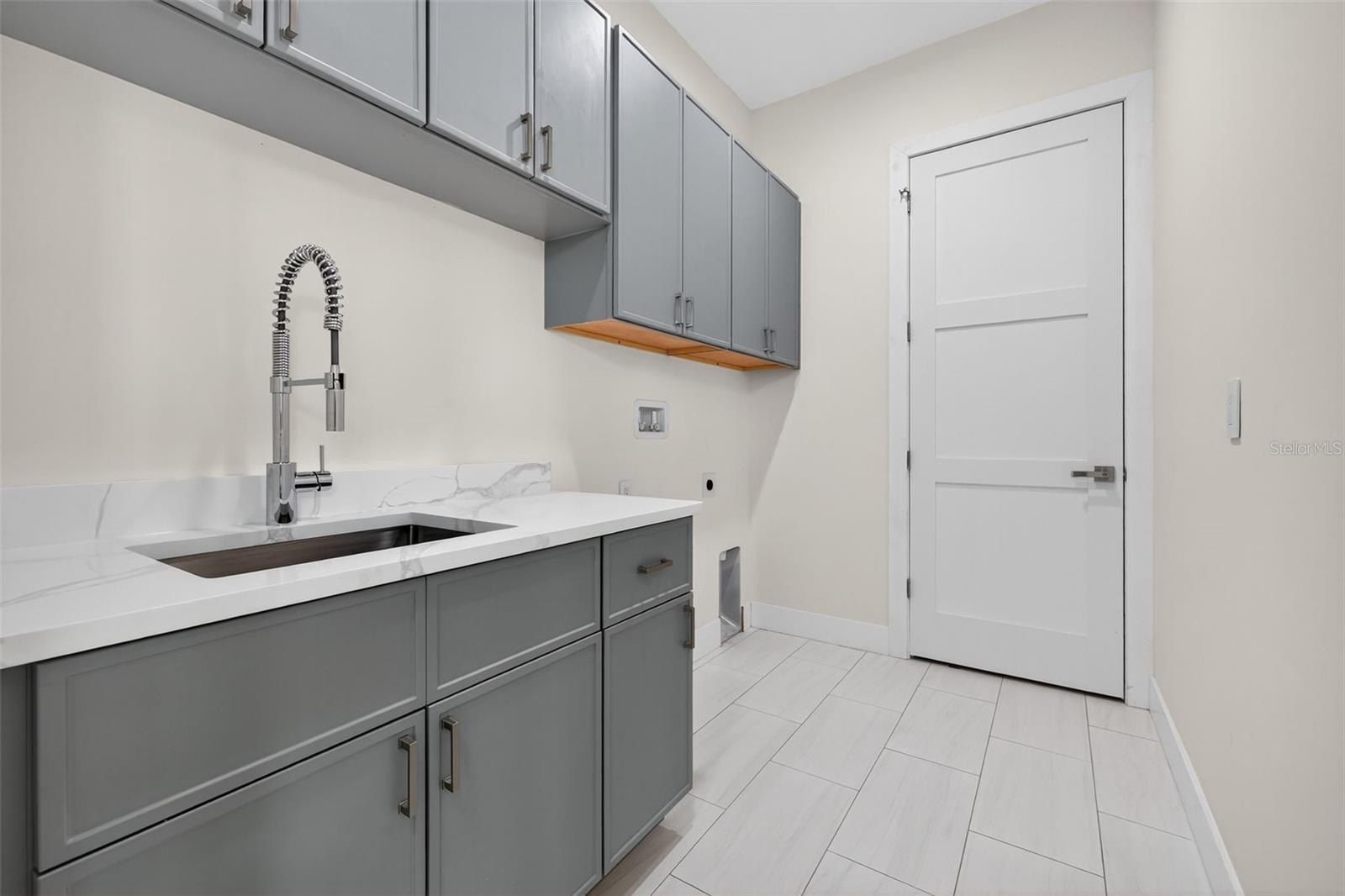 4527 26Th Avenue S. St Petersburg, FL 33711