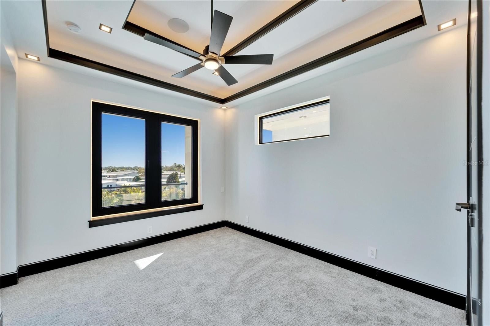 6536 Simone Shores Circle. Apollo Beach, FL 33572