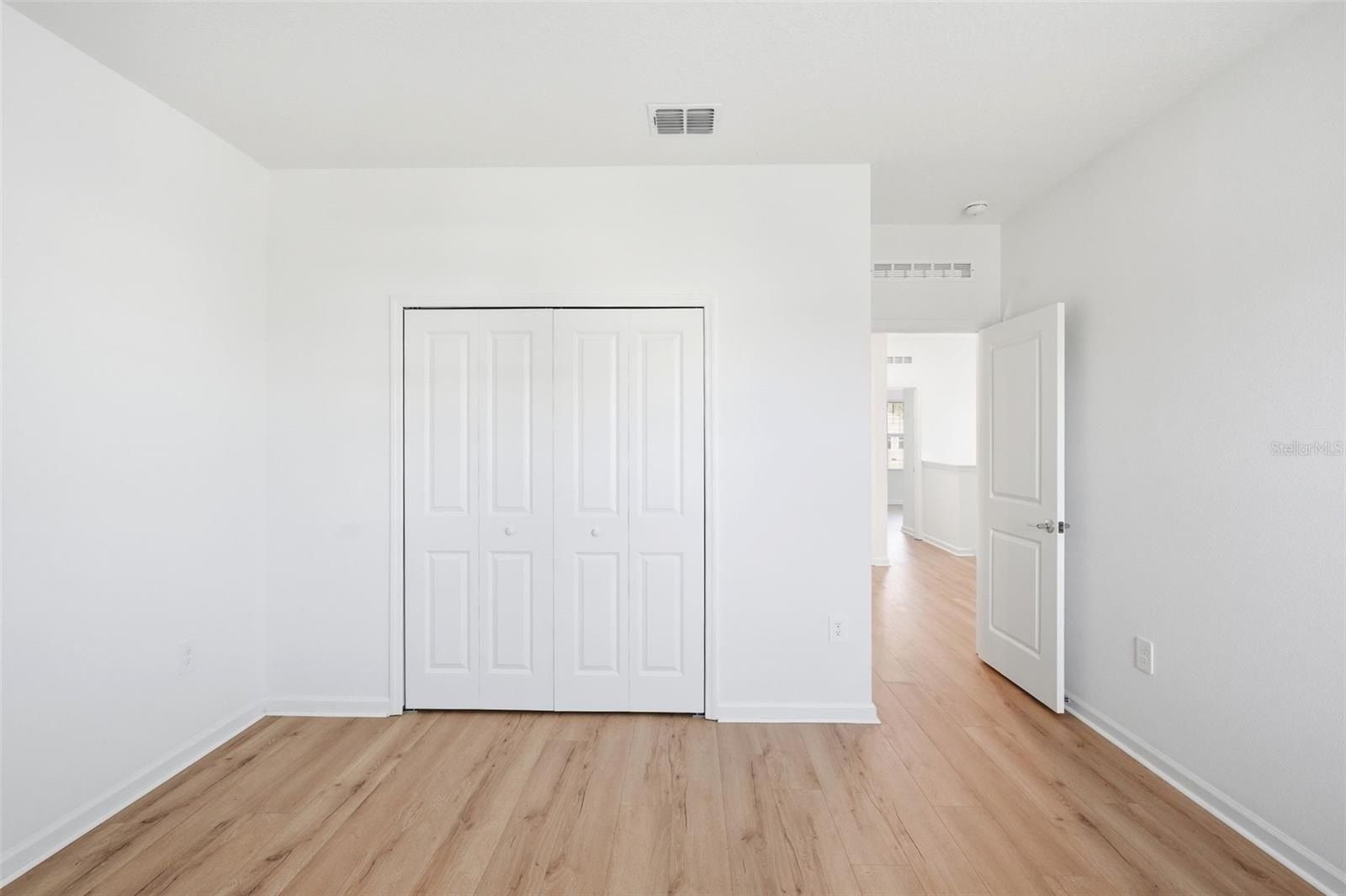 694 Peroni Avenue. Debary, FL 32713