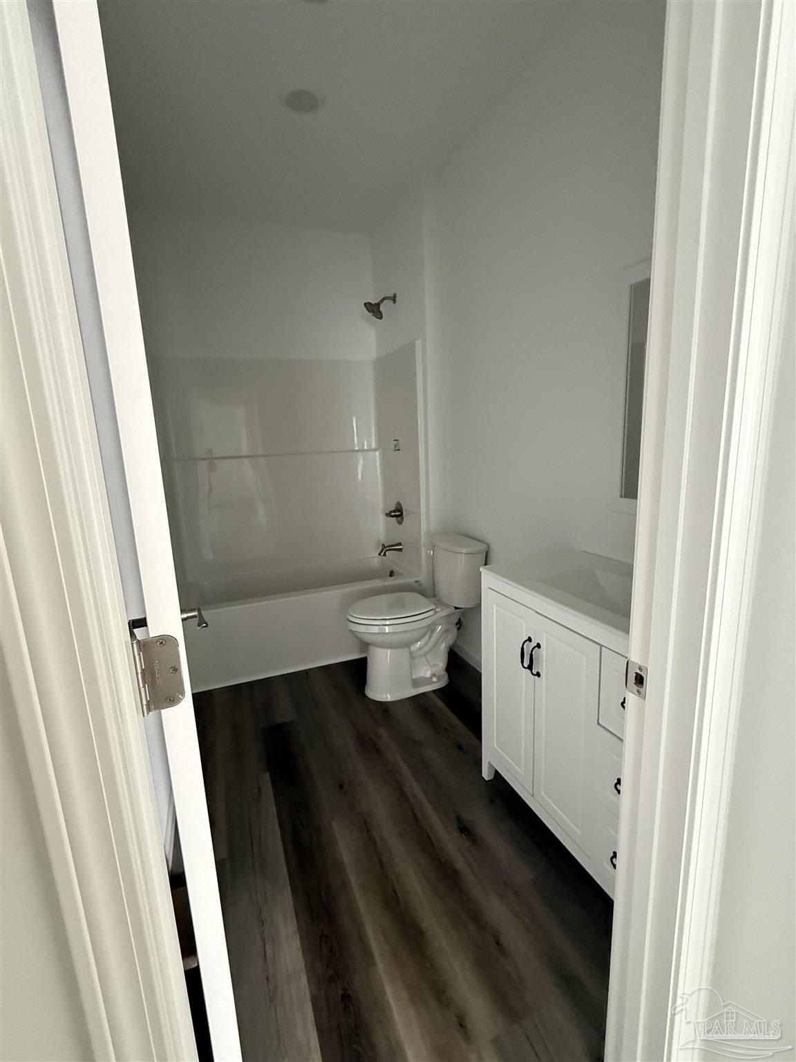 654 Nix Rd. Pensacola, FL 32506