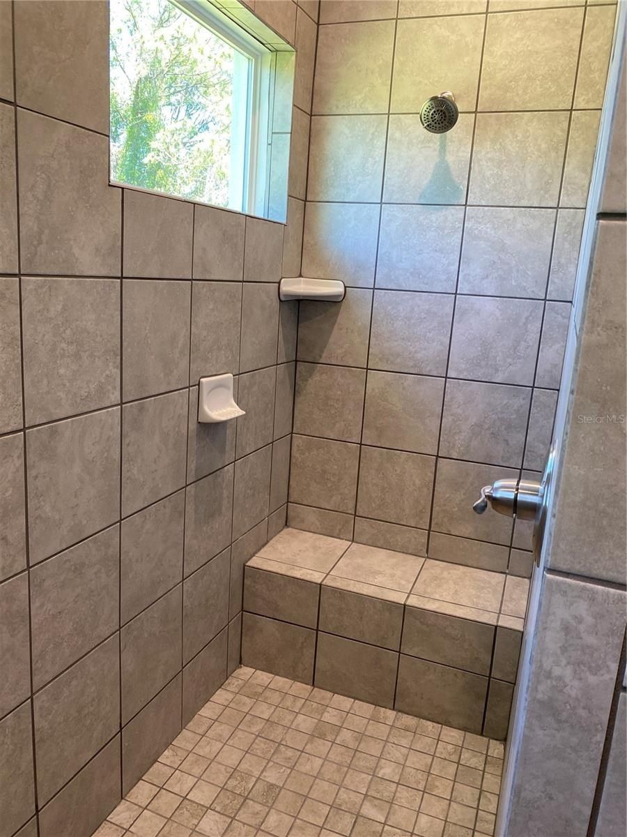 6360 Dalewood Circle. North Port, FL 34288