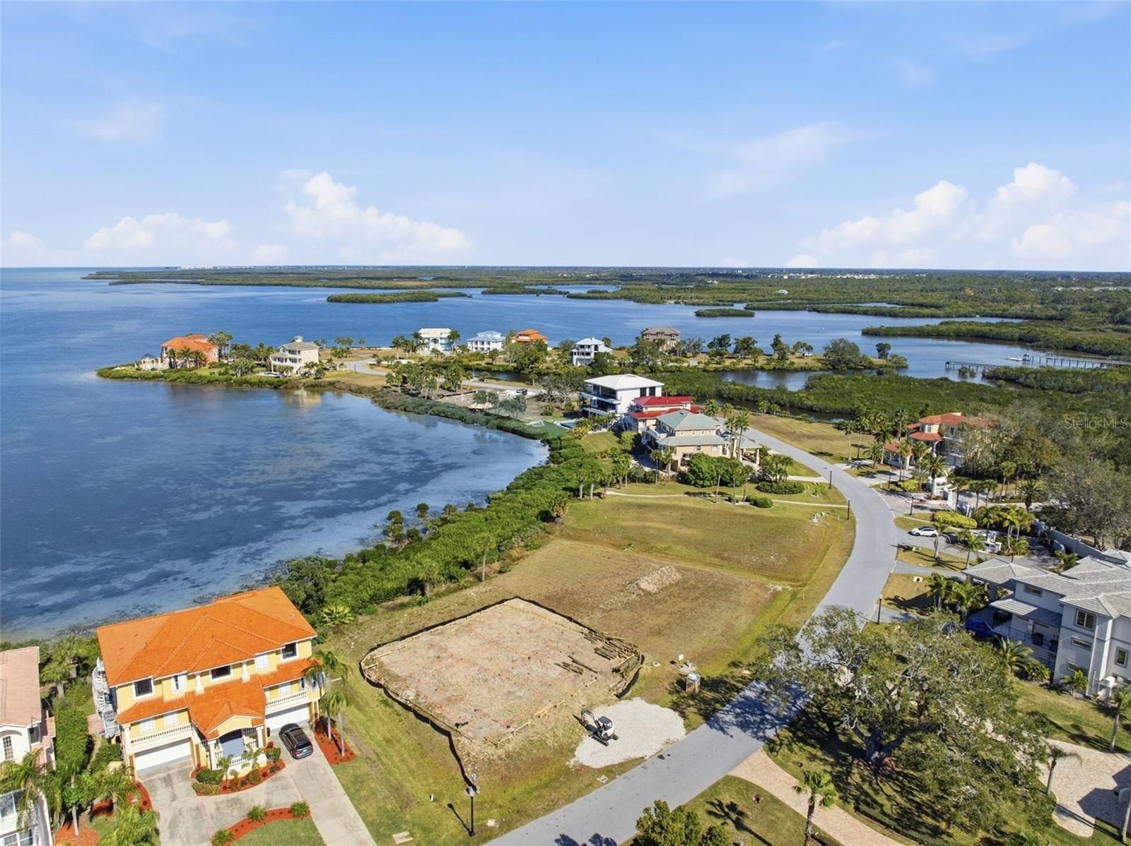 26 Harborpointe Dr. Port Richey, FL 34668