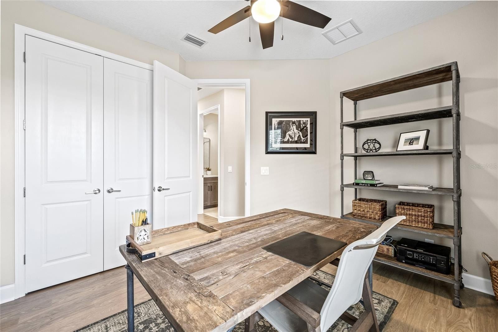 15537 Foxtail Lane. Nokomis, FL 34275