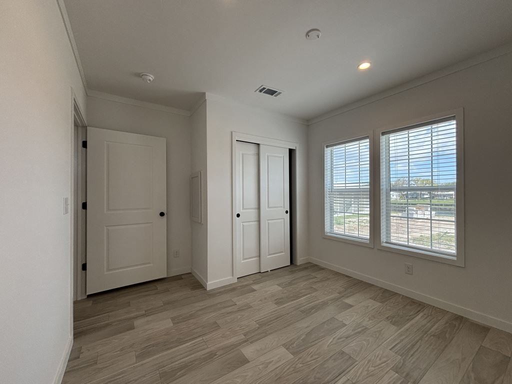 5641 Blue Harbor Drive 336. New Port Richey, FL 34653