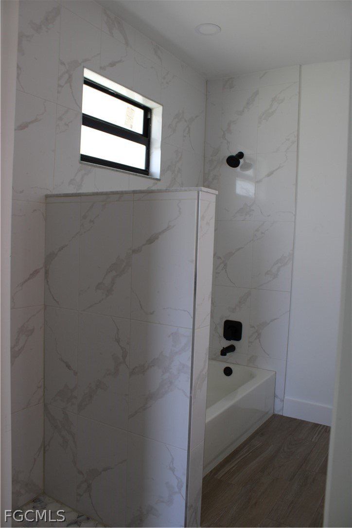 4607 Nw 31St Terrace. Cape Coral, FL 33993