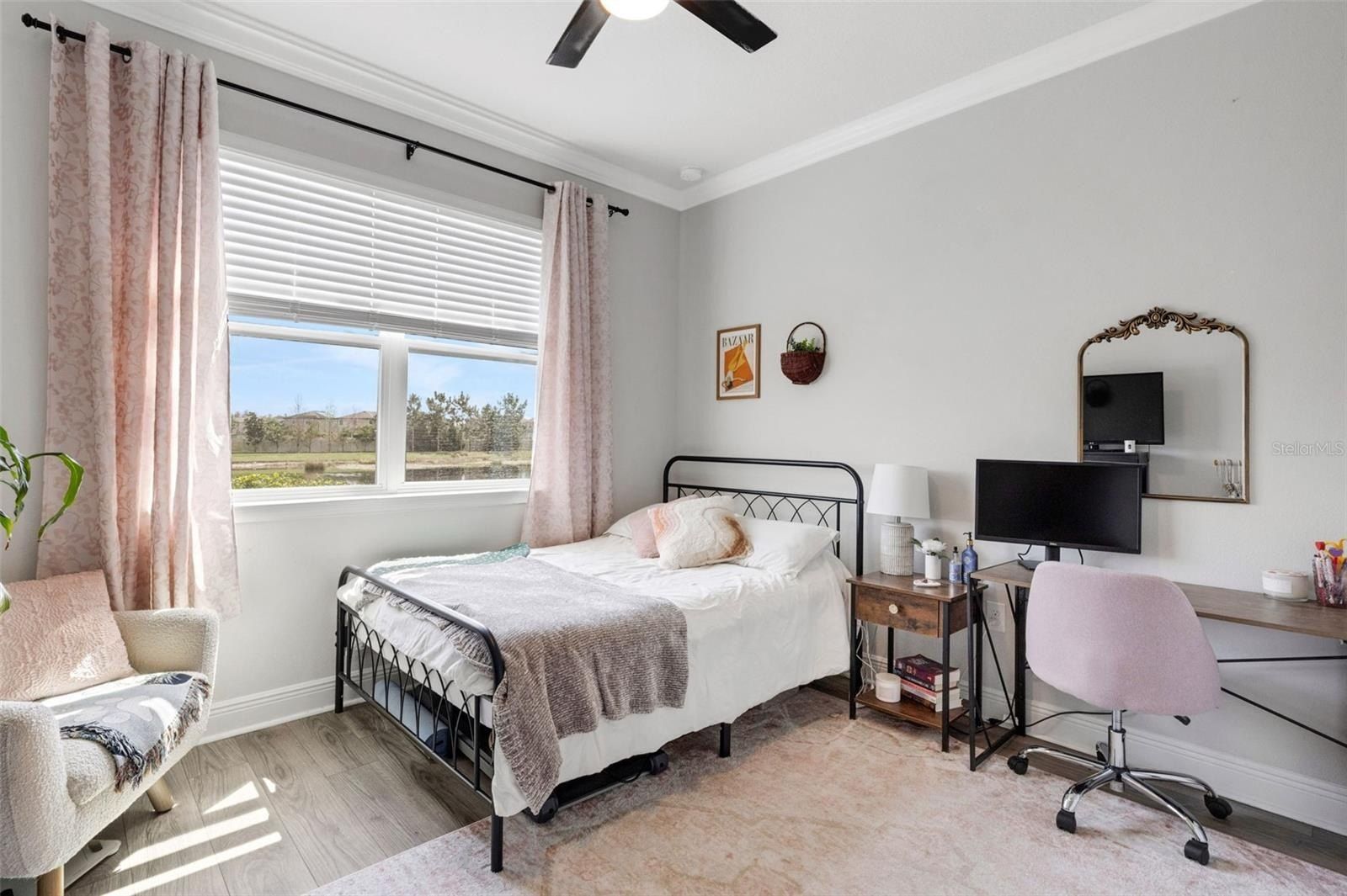 19298 Blue Pond Drive. Lutz, FL 33558